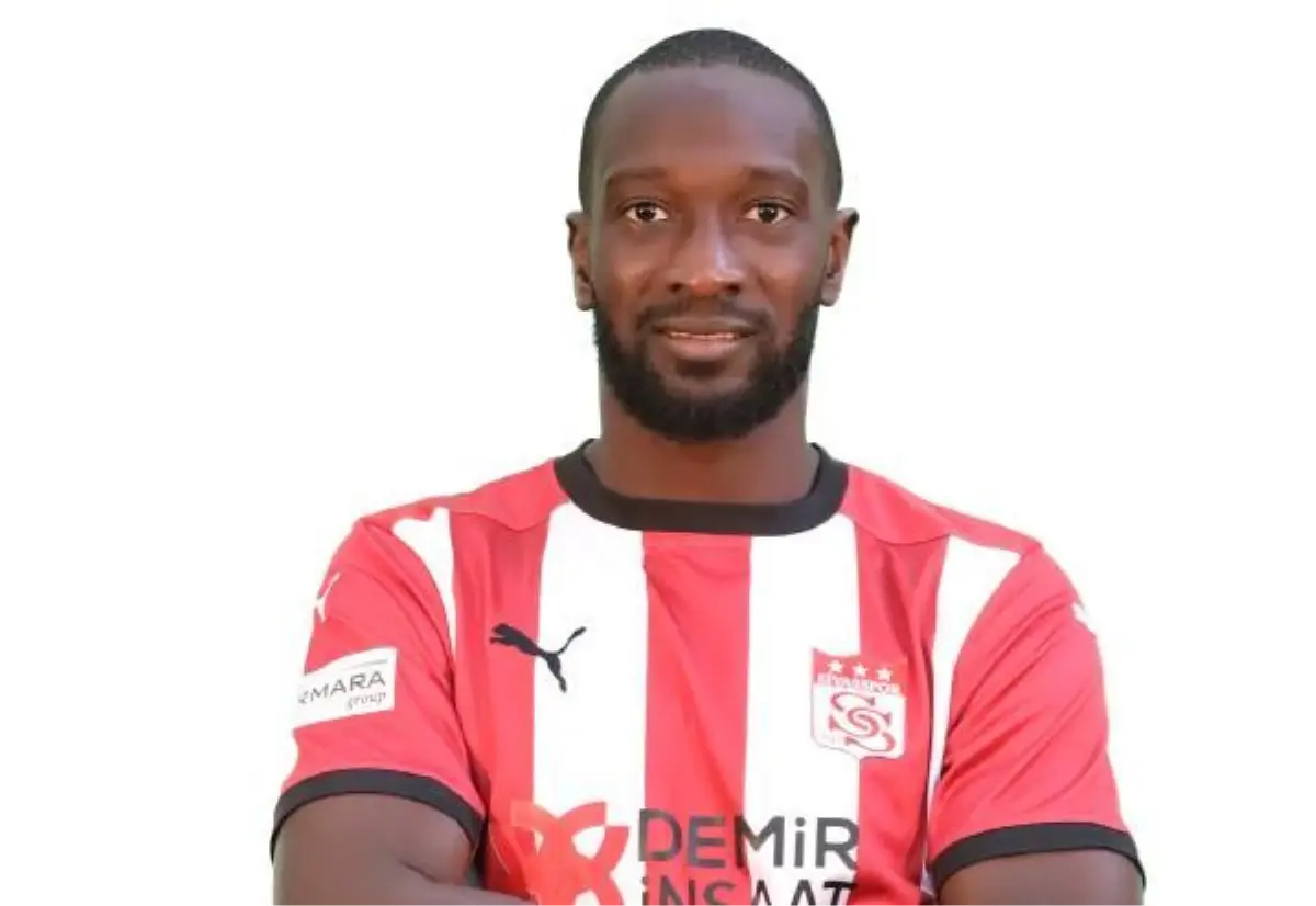 Yatabare, 2 yıl daha Sivasspor\'da