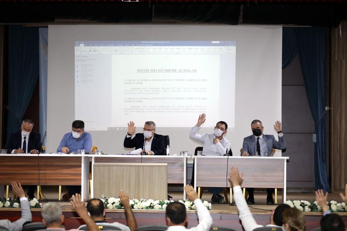 Yunusemre Meclisi İsrail\'i kınadı