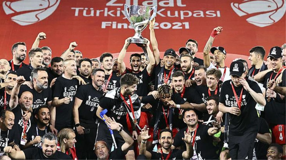 Ziraat Türkiye Kupası final maçında Antalyaspor\'u 2-0 yenen Beşiktaş şampiyon oldu