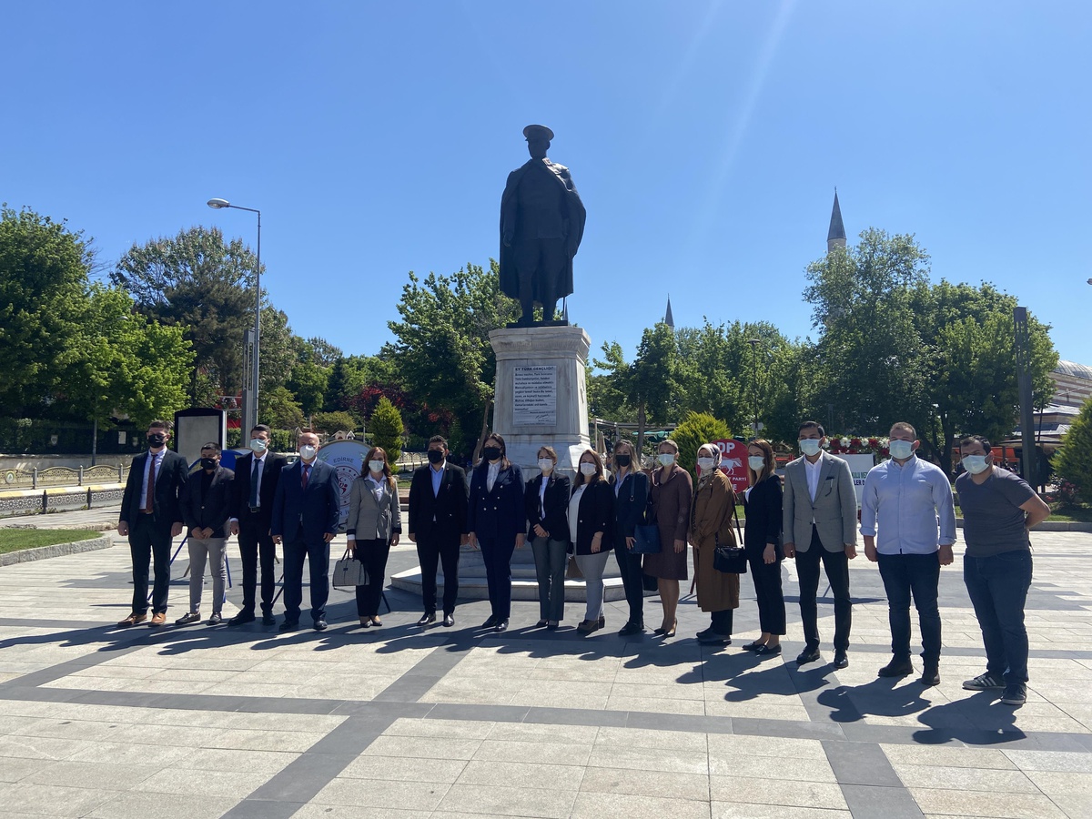 19 Mayıs Atatürk\'ü Anma, Gençlik ve Spor Bayramı kutlanıyor
