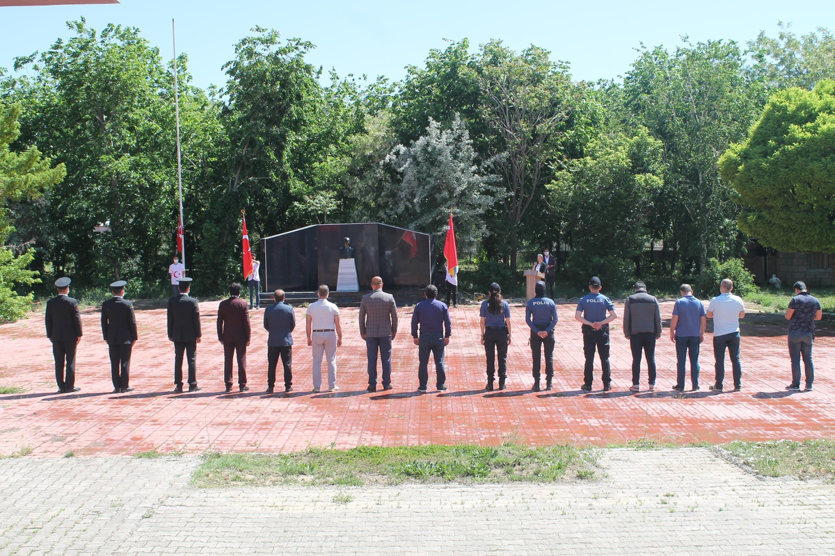19 Mayıs Atatürk\'ü Anma, Gençlik ve Spor Bayramı kutlanıyor