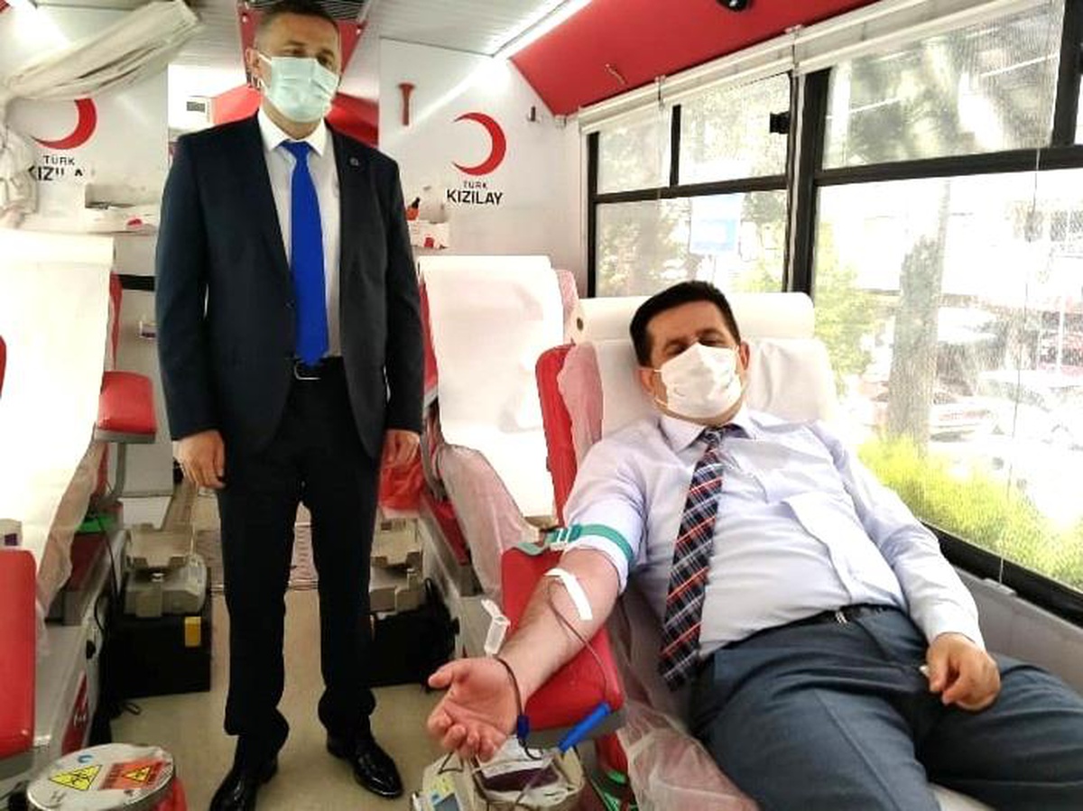 19 Mayıs\'ı kan vererek kutladılar