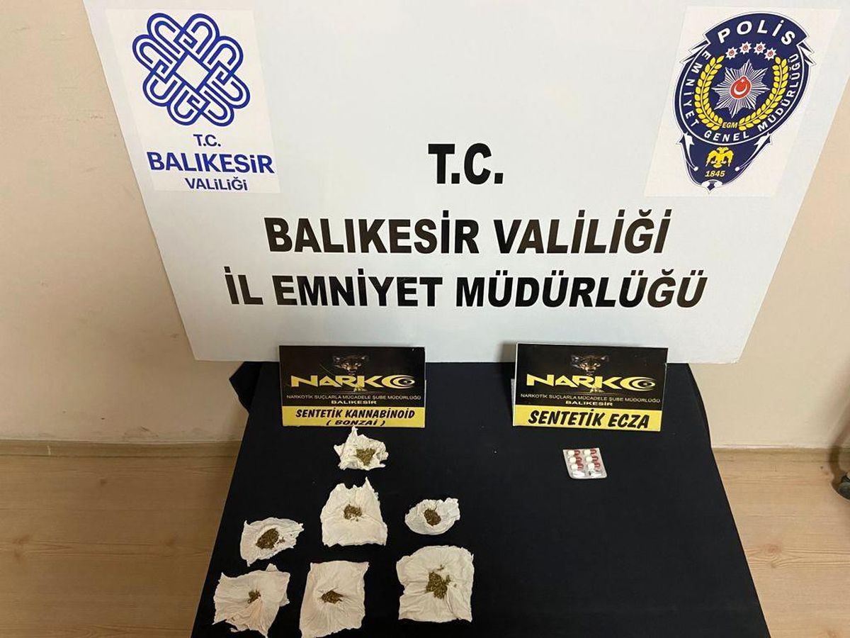 Balıkesir\'de polisten 34 şahsa asayiş ve uyuşturucu operasyonu