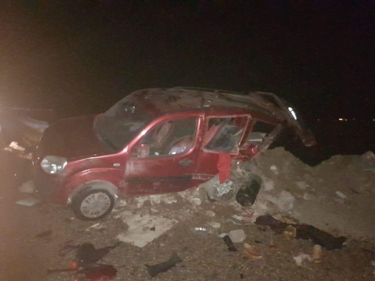Bingöl\'de hafif ticari araç ile otomobil çarpıştı: 1 yaralı