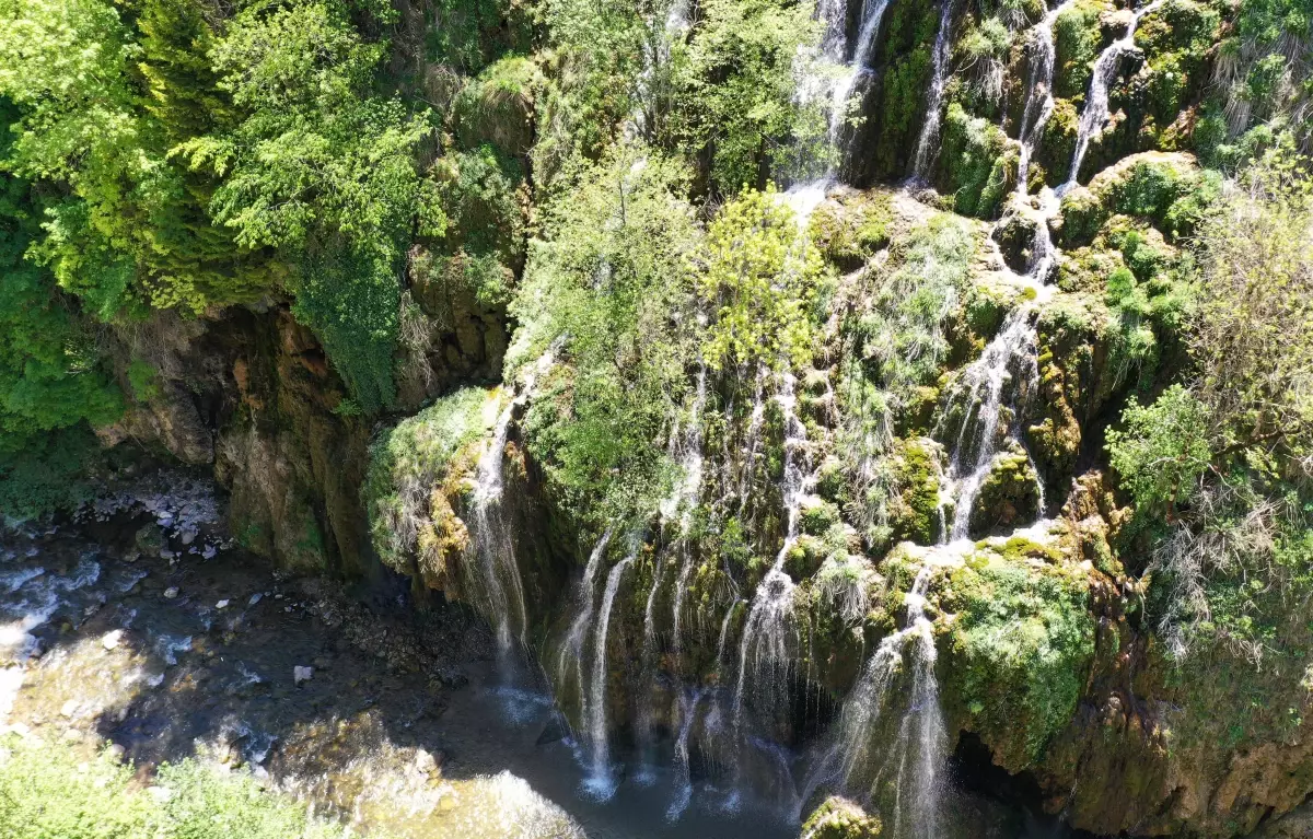 Çağlayan ve Kuzalan şelaleleri kademeli normalleşme döneminde ziyaretçilerini bekliyor