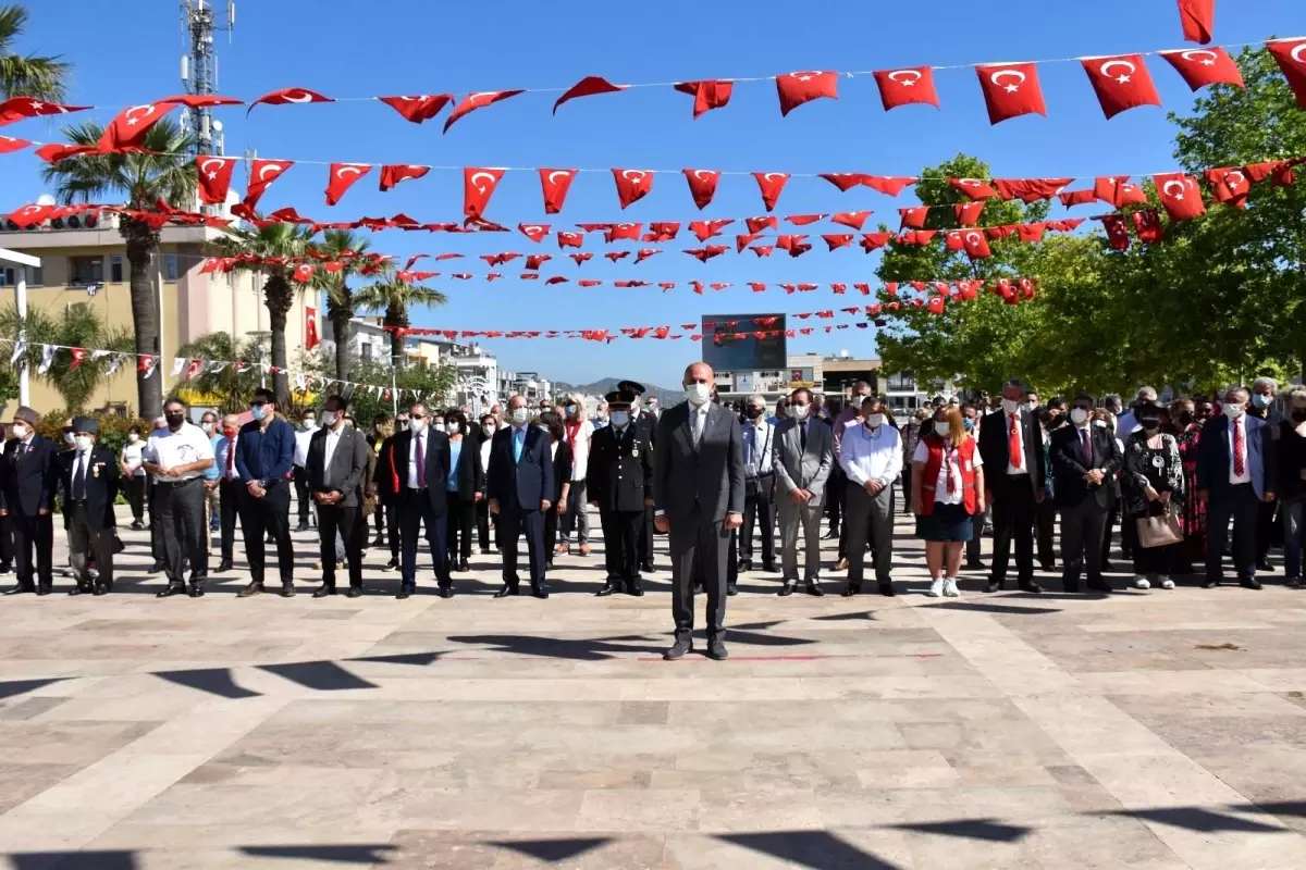 Çiğli ve Urla\'da 19 Mayıs coşkusu