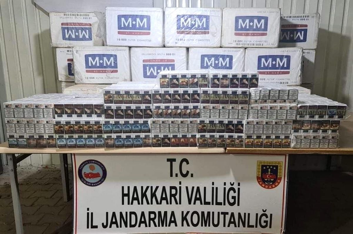 Derecik\'te 25 bin 140 paket kaçak sigara ele geçirildi