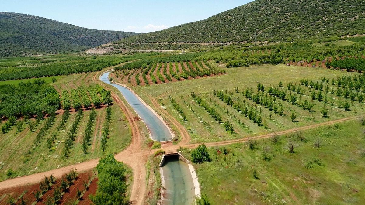 Isparta\'da 260 bin tarım arazisi için sulama sezonu başladı