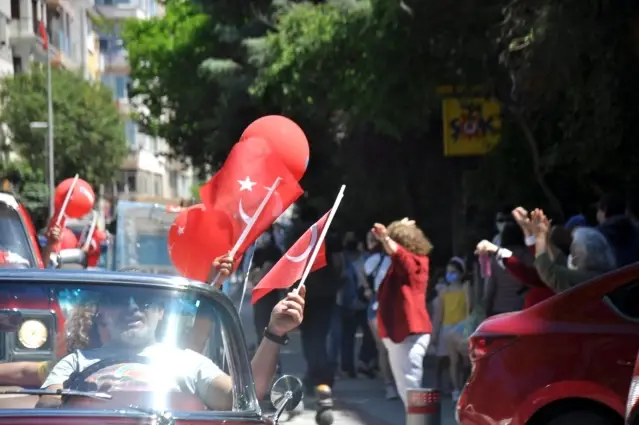 Kadıköy'de 19 Mayıs coşkuyla kutlandı