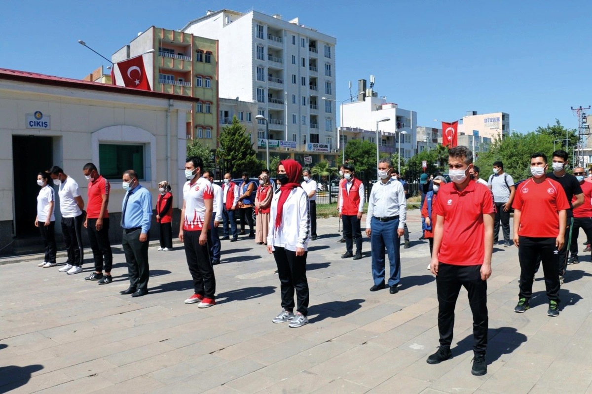Kahta\'da 19 Mayıs Gençlik ve Spor Bayramı kutlandı