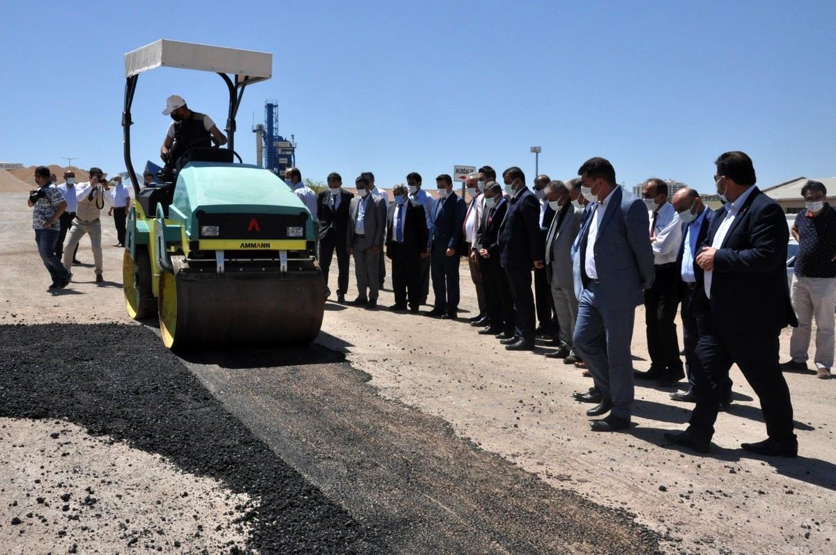 Karaman\'da İl Özel İdaresine alınan araçlar törenle hizmete başladı