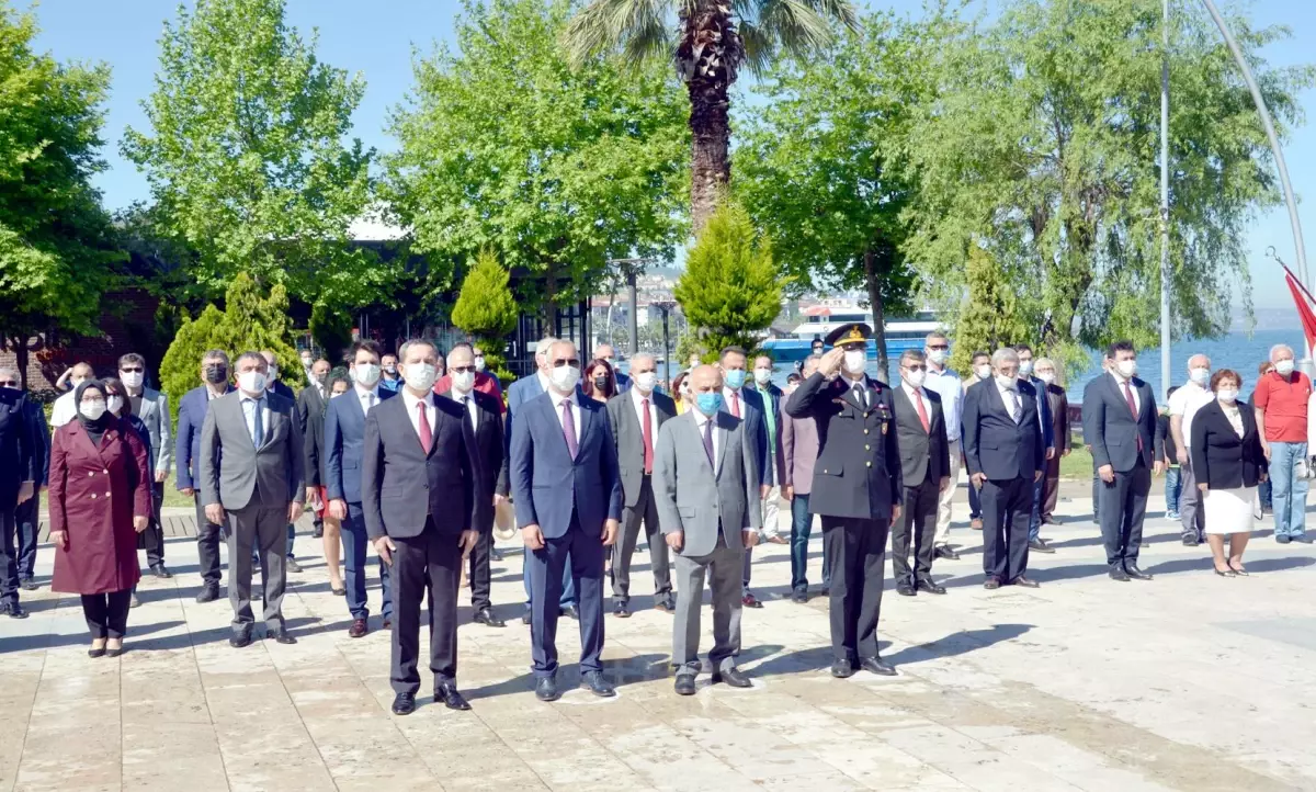 Son dakika haber... Karamürsel ve Gölcük\'te 19 Mayıs Atatürk\'ü Anma, Gençlik ve Spor Bayramı kutlandı