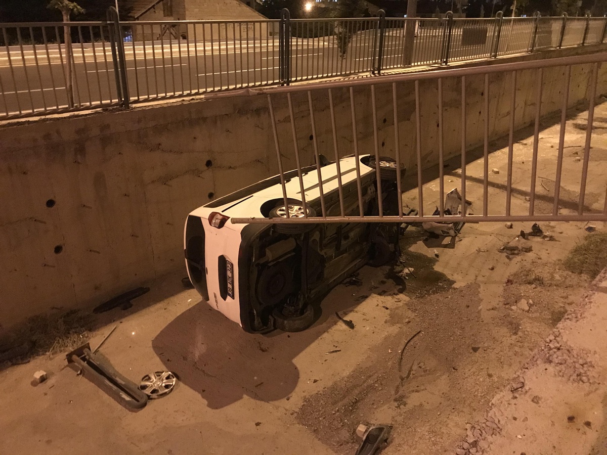 Kayseri\'de kanala düşen aracın sürücüsü yaralandı