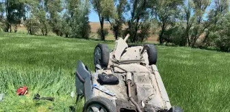 Kırıkkale'de tarlaya devrilen otomobilin sürücüsü yaralandı