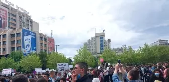Son dakika haber... Kosova'da lise öğrencilerinden cinsel istismara karşı protesto