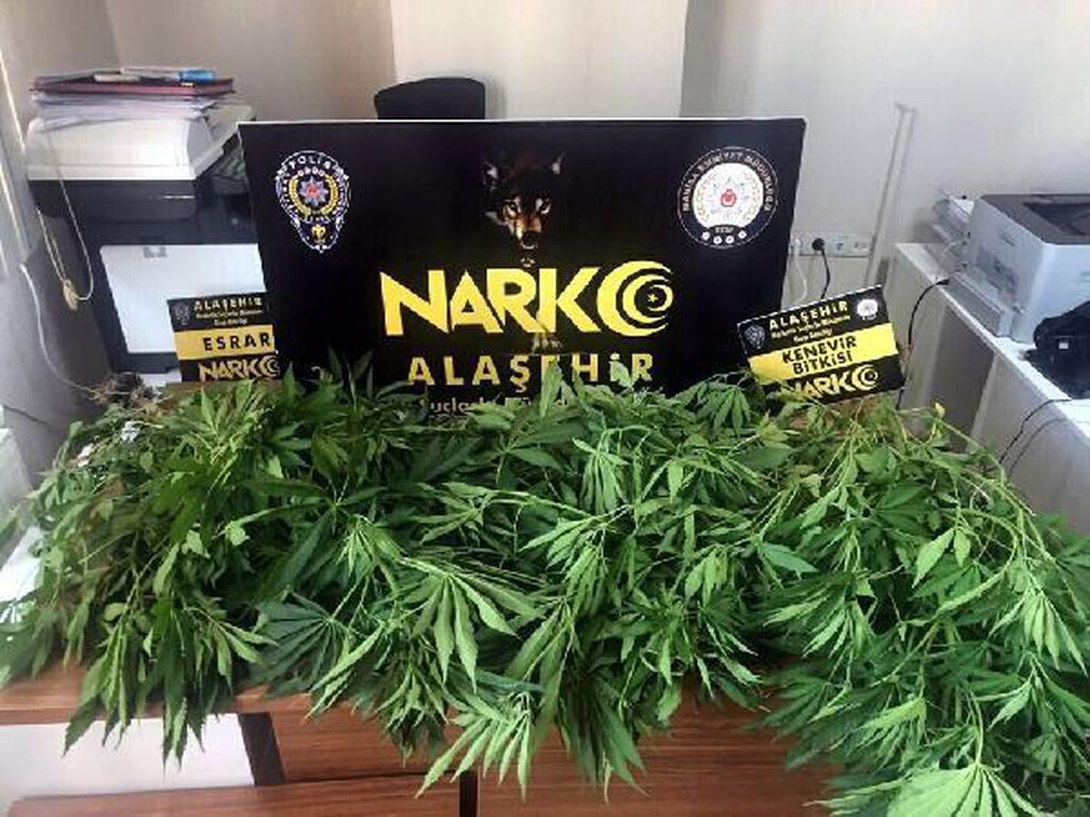 Alaşehir\'de uyuşturucu operasyonlarına 2 gözaltı