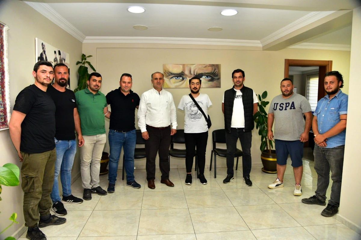 Aydınlı genç devecilerden Samet\'e destek