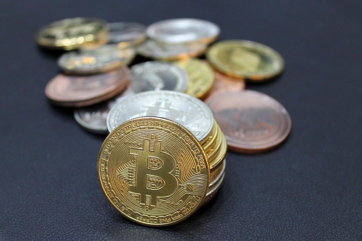 Bitcoin\'de sert düşüş sürüyor