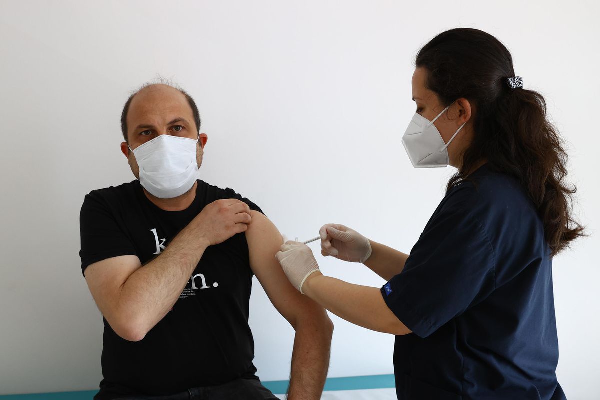 Edirne, randevu kapasitesi ve ikna ekipleri sayesinde aşılamadaki başarısını sürdürüyor