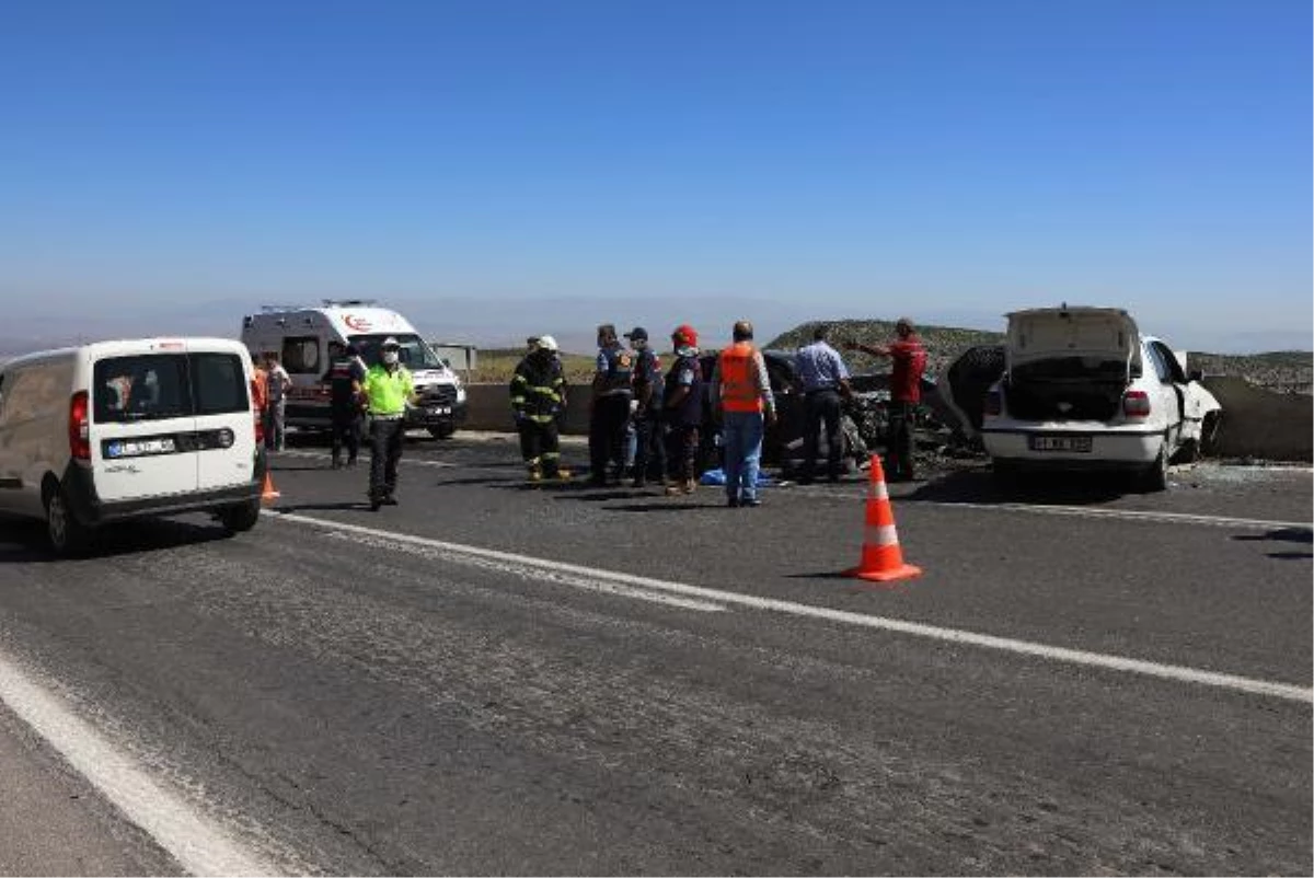 Son dakika haberi: GAZİANTEP\'TE ZİNCİRLEME KAZA 2 ÖLÜ, 8 YARALI