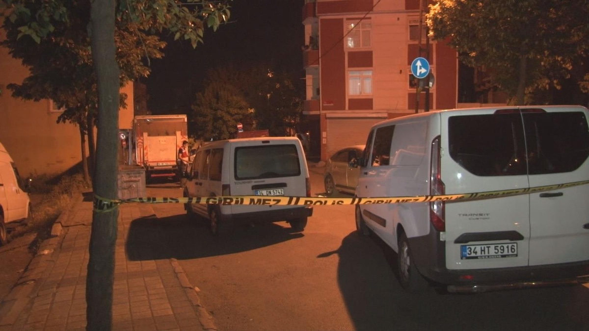 İki aile arasında çıkan kavga kanlı bitti: 1 ölü, 2 yaralı