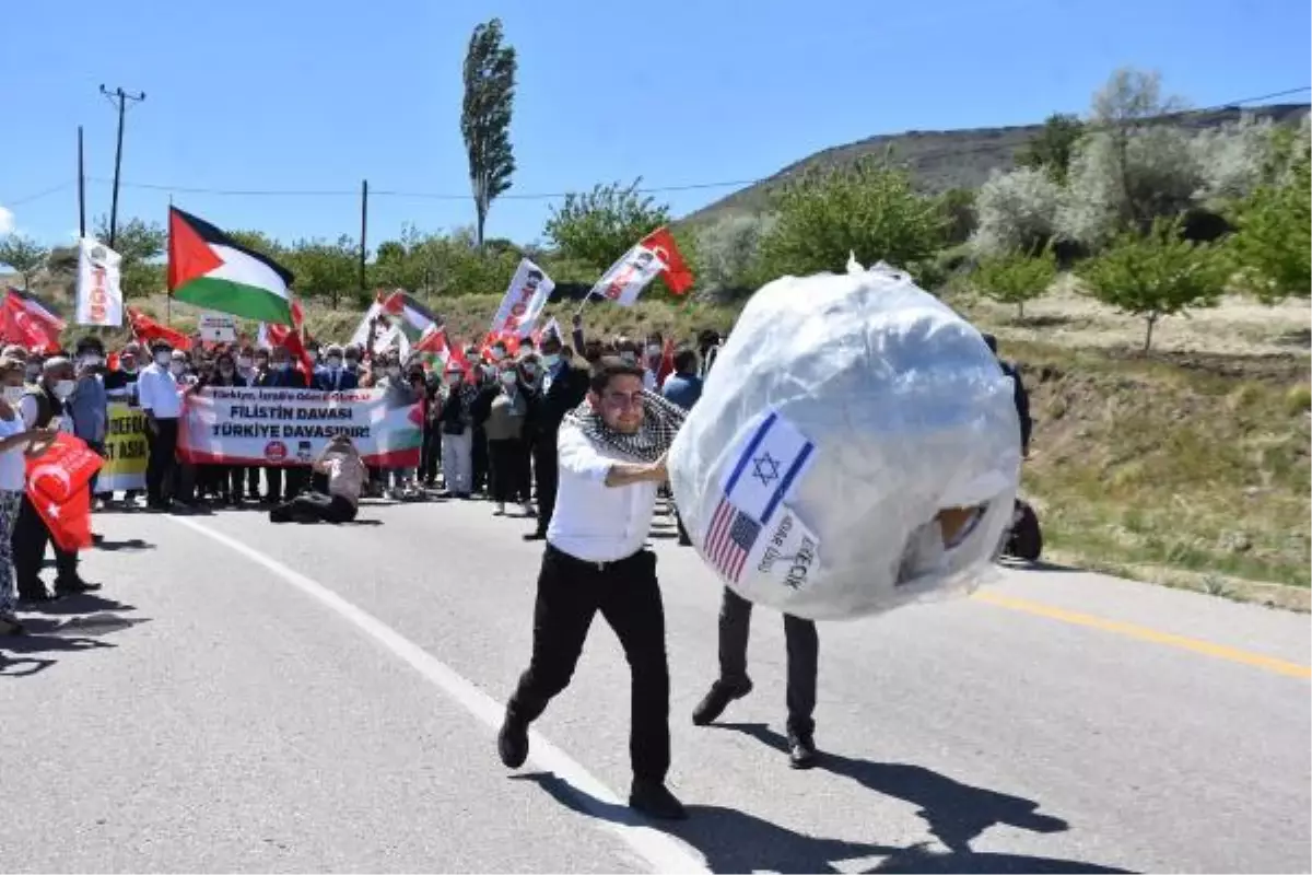 Kürecik NATO Radar Üssü önünde İsrail protestosu