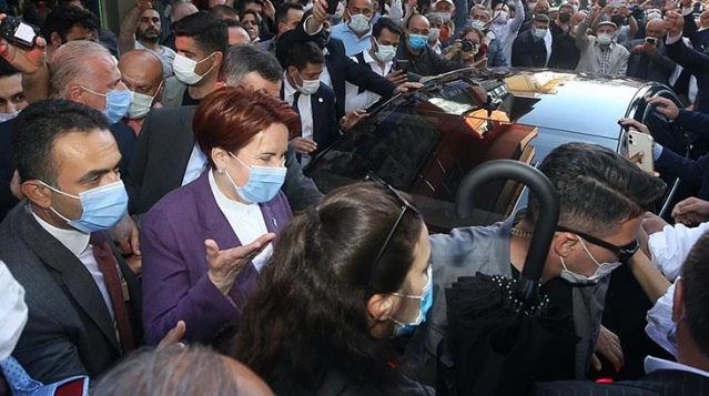 Rize'de protesto edilen Meral Akşener: Ne Çayeli'ne ne İkizdere'ye yakıştı  - Son Dakika