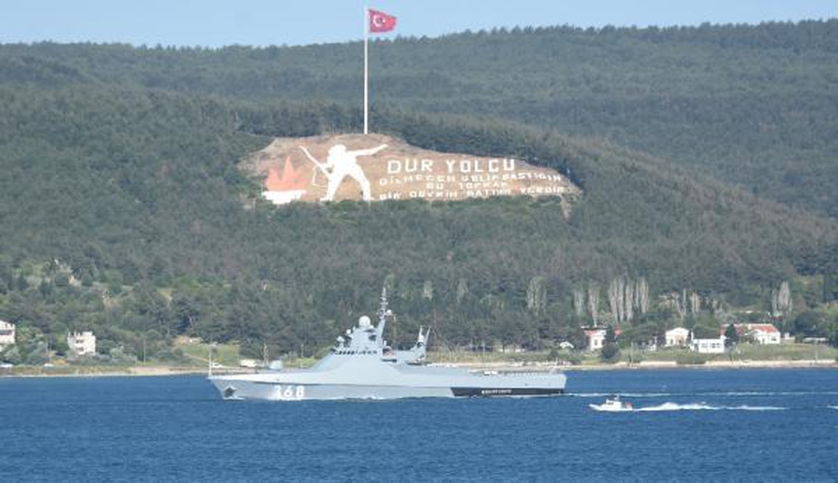 Son dakika gündem: Rus savaş gemisi, Çanakkale Boğazı\'ndan geçti