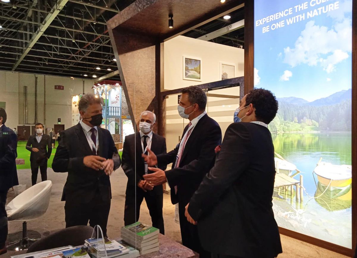 Sakarya\'nın tarihi, kültürel ve turizm değerleri Dubai\'deki fuarda tanıtıldı