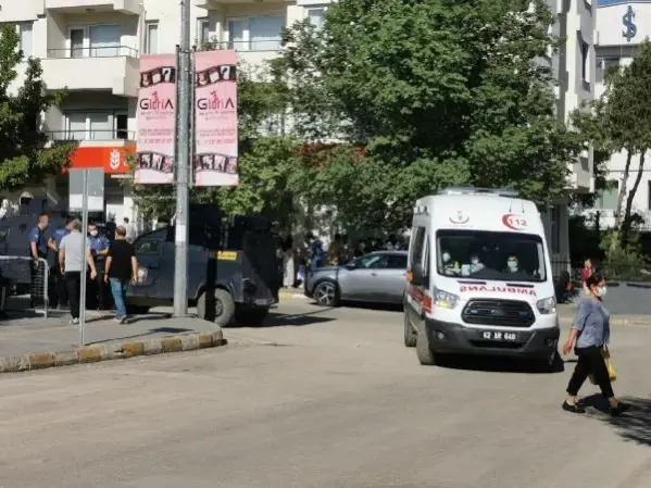 Tunceli'de canlı bomba krizi! 2 jandarma açığa alındı