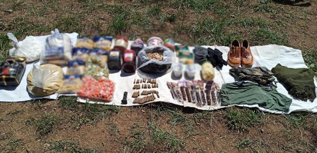 Başkale\'de PKK\'ya ait mühimmat ve yaşam malzemesi ele geçirildi