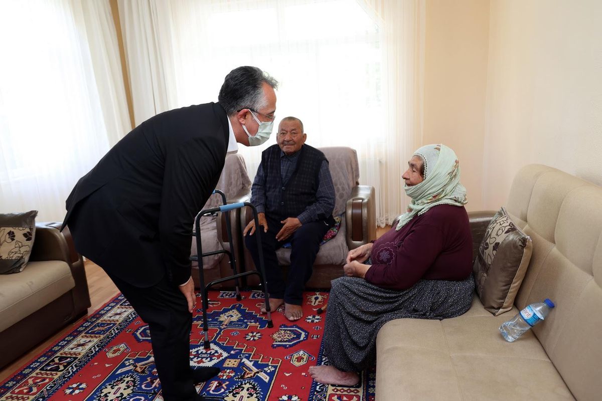 Başkan Savran\'dan \'Aile haftası\' ziyaretleri