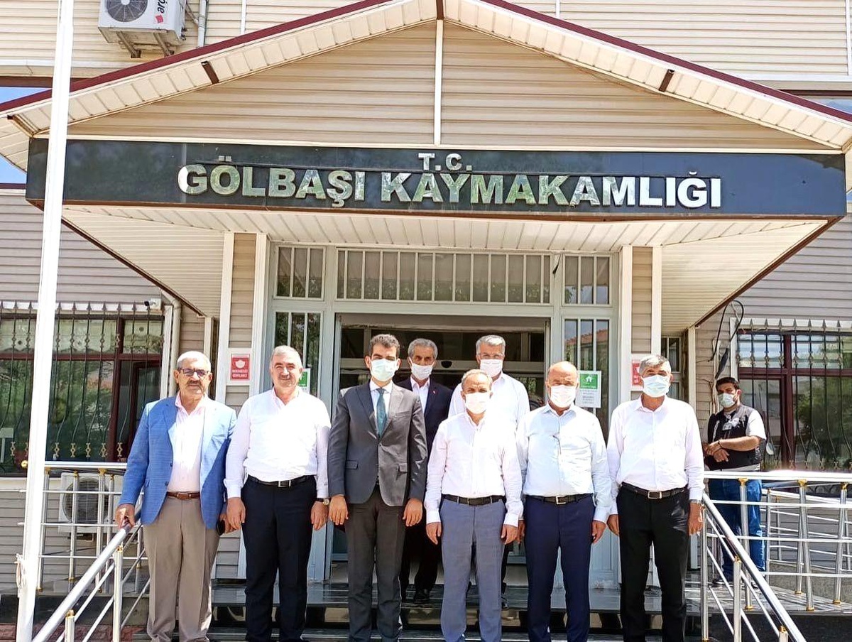 Belediye başkanları Kaymakam Köksal\'ı ziyaret etti