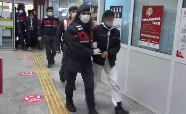 Beraber alkol aldıkları kişiyi öldüren nişanlı çiftten 'kucağına yatmaya çalıştı' savunması