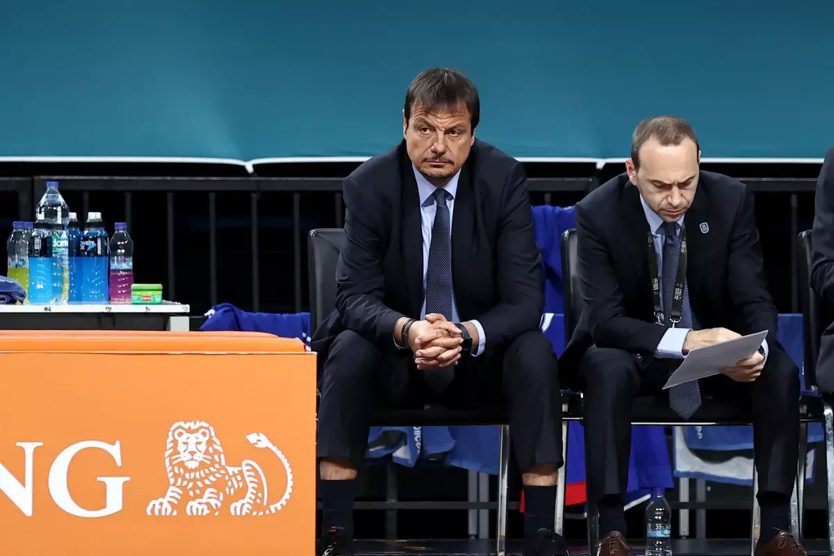 Anadolu Efes yarı final serisinde durumu 2-0 yaptı