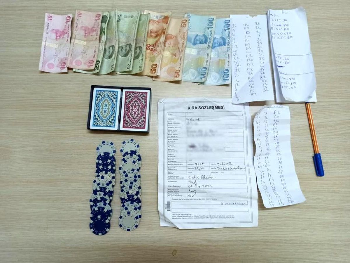 Kıraathaneye dönüştürülen metruk binaya kumar baskını