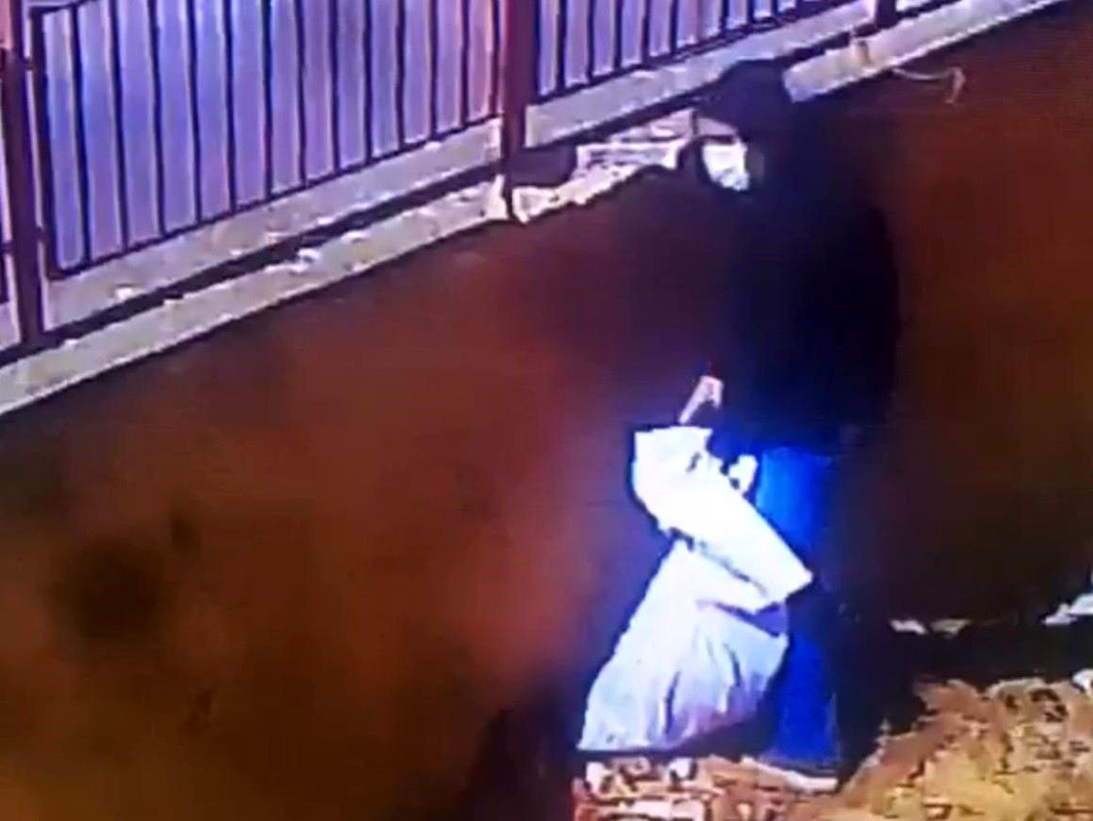 Son dakika haberi... Okul hırsızı önce kameraya, sonra polise yakalandı
