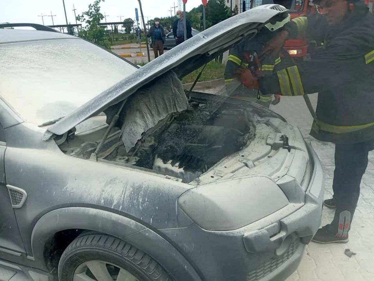 Seyir halindeki araçta yangın çıktı