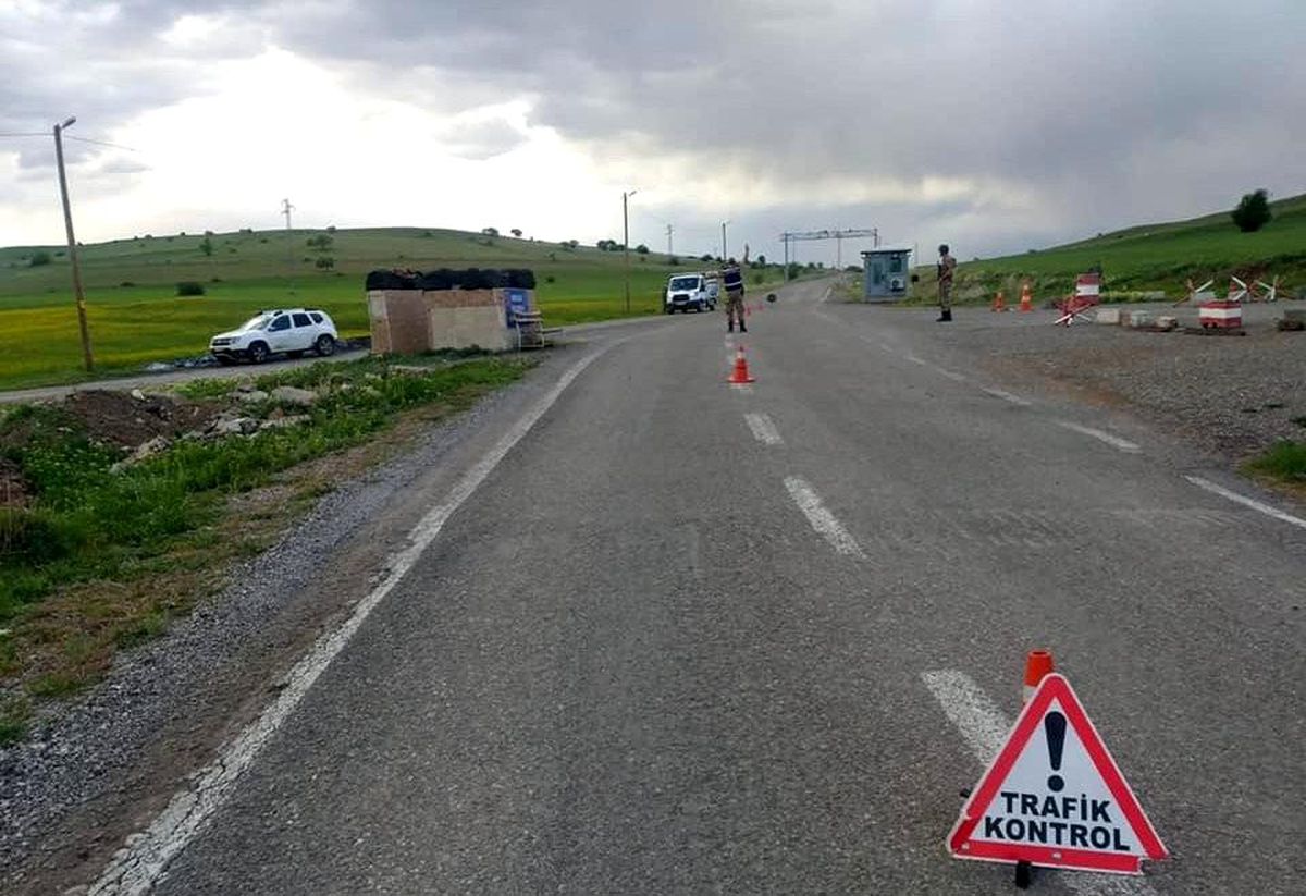 Tercan\'da korona virüsle mücadelede denetimler devam ediyor