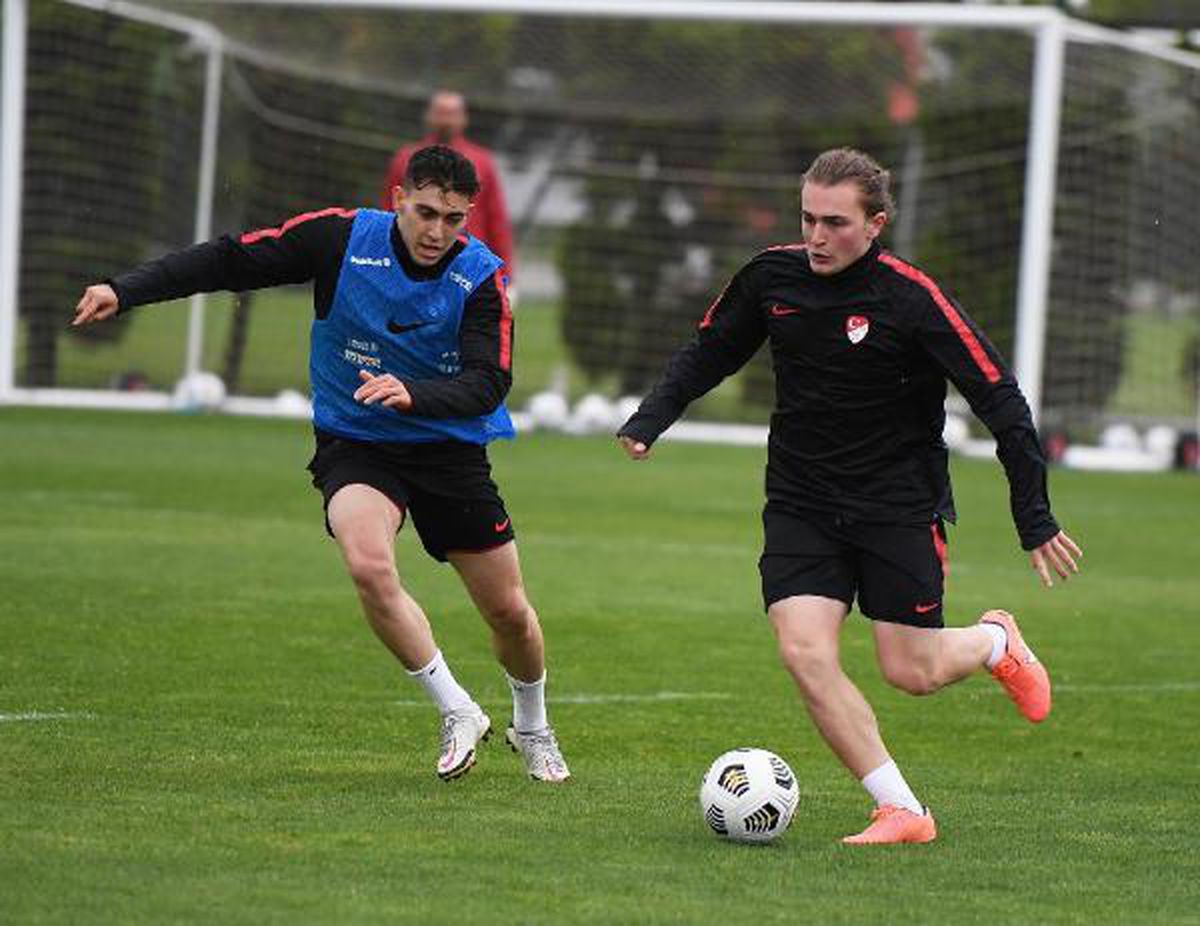 Ümit Millli Futbol Takımı, Ukrayna maçının hazırlıklarını sürdürdü