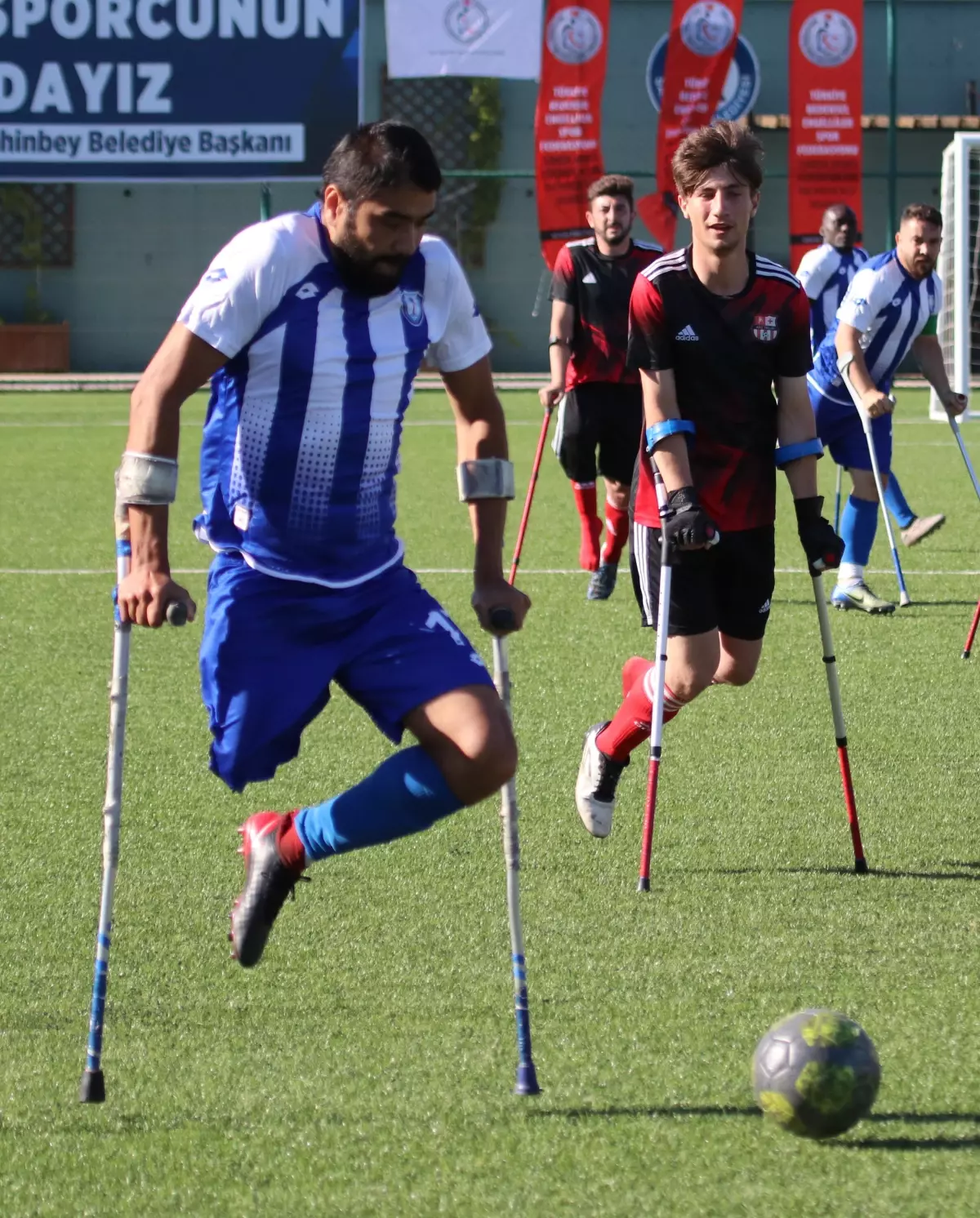 Avrupa Ampute Futbol Federasyonu Şampiyonlar Ligi\'nde Şahinbey Belediyespor finale çıktı