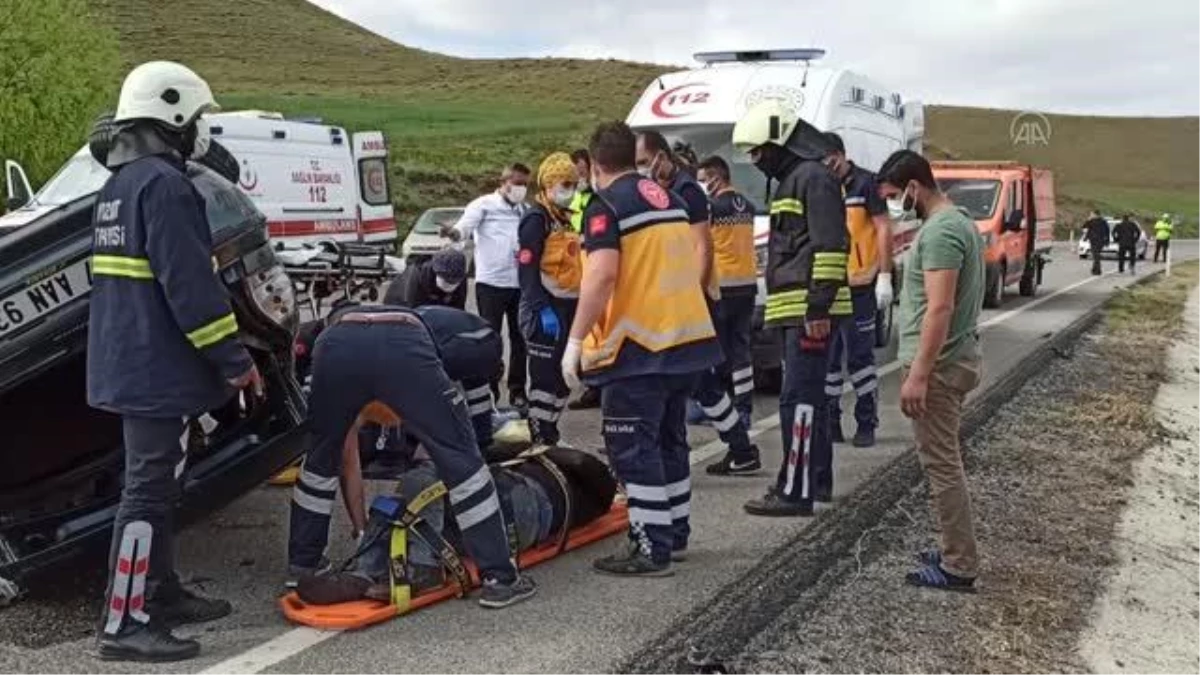 Devrilen otomobildeki 1 kişi öldü, 3 kişi yaralandı