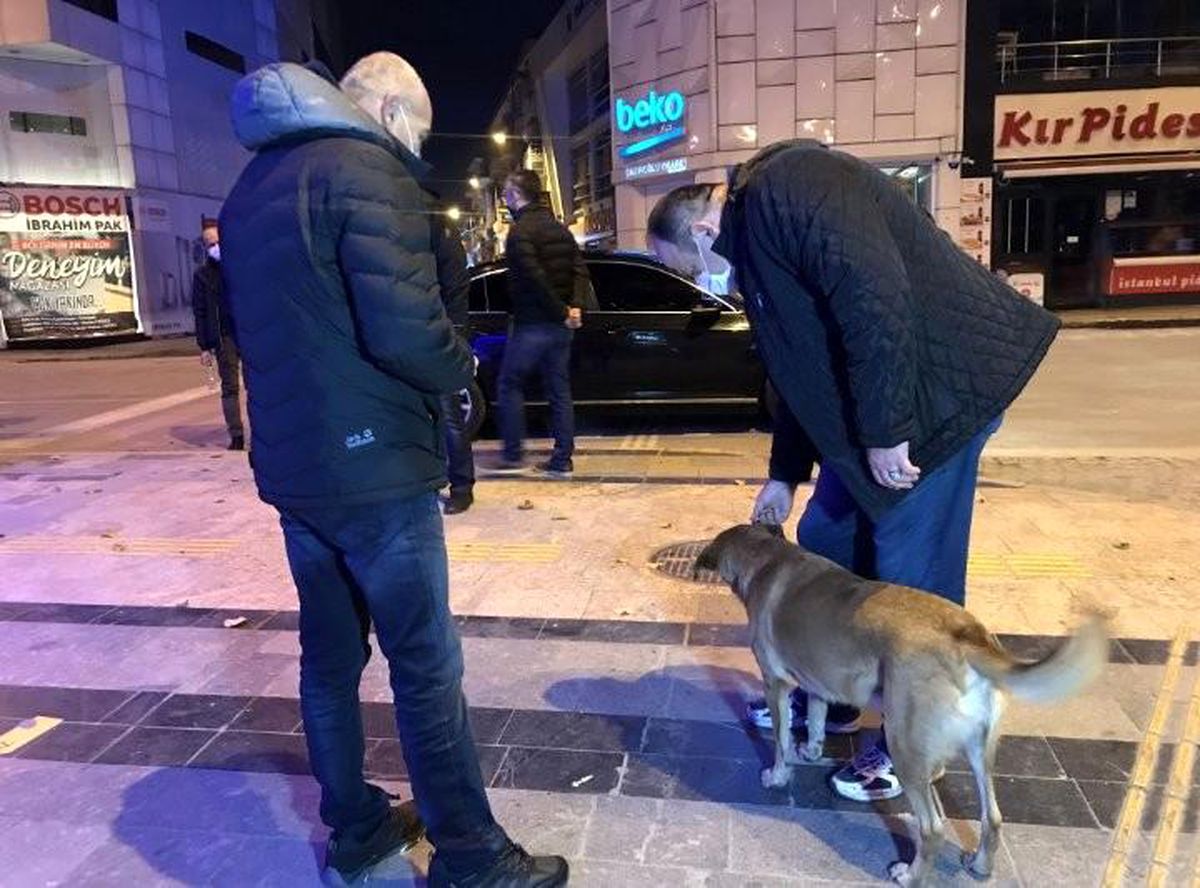 Son dakika haberi... Emniyet müdüründen duygulandıran hareket