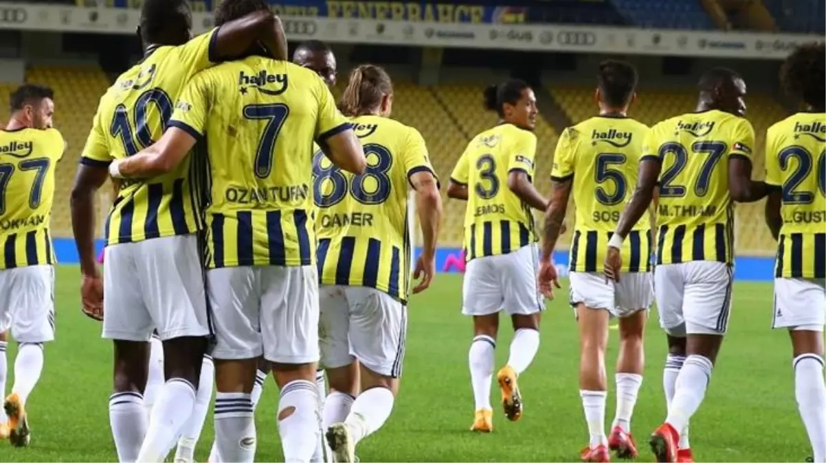 Fenerbahçe\'de ilk ayrılık gerçekleşiyor! Taraftar kahrolacak