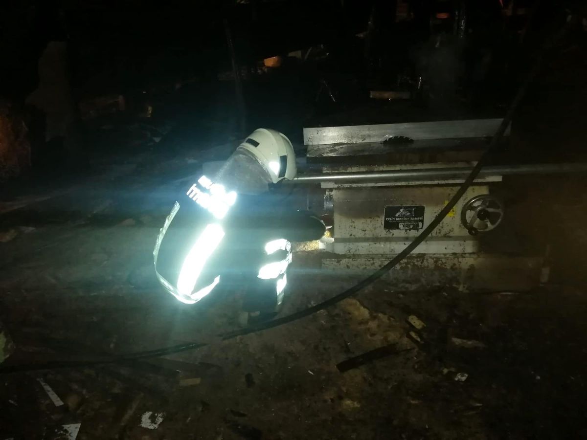 Fethiye\'deki yangında iki tekne zarar gördü