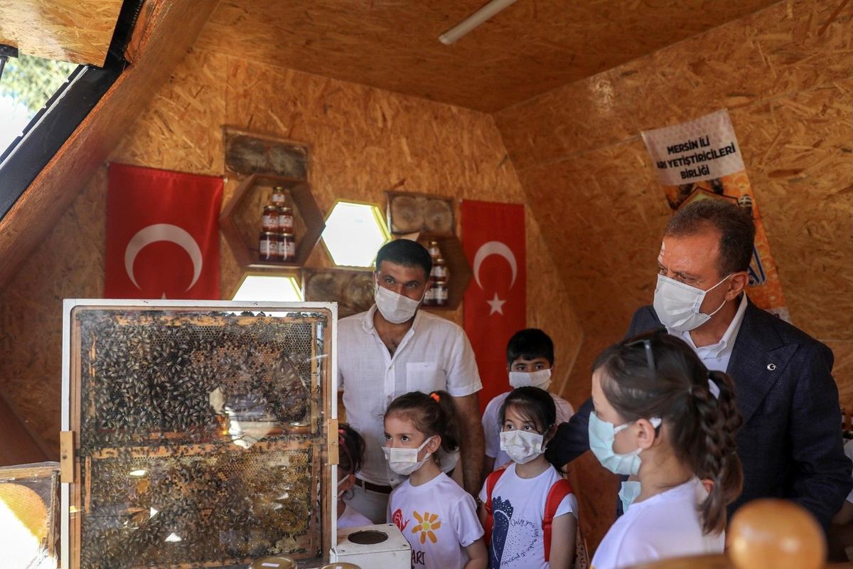 İlk \'Bal Evi\' satış noktası Yenişehir\'e yerleştirildi