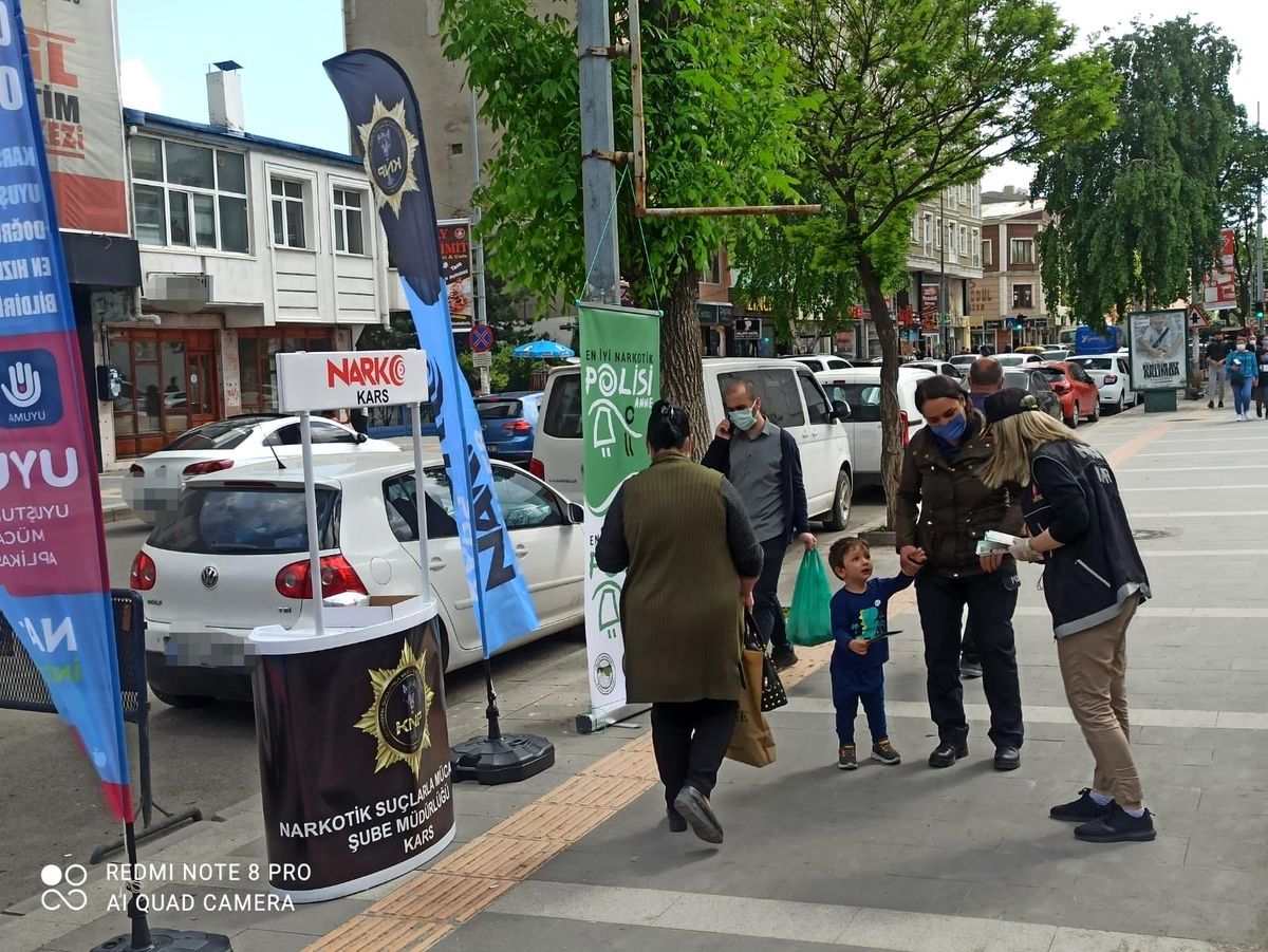 Son dakika haber | Kars\'ta polis anne ve anne adaylarını bilgilendirdi