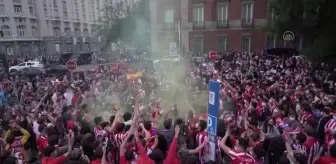 Atletico Madrid taraftarlarının şampiyonluk kutlaması