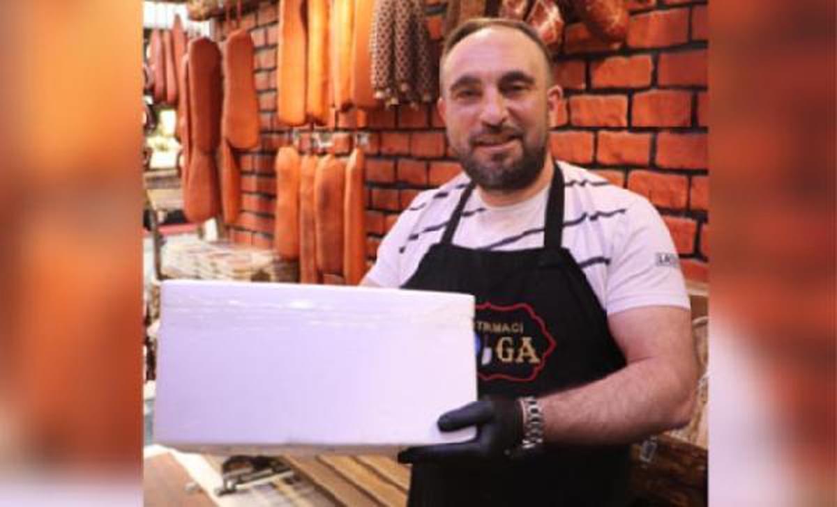 Pastırmacı Tolga gurbetçi vatandaşlara kargo gönderdi