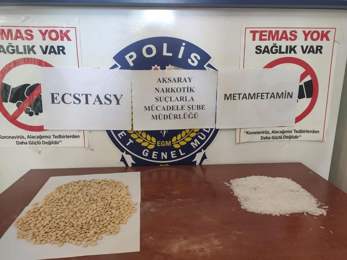 Aksaray\'da uyuşturucu sattıkları iddiasıyla yakalanan 5 şüpheli tutuklandı